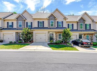 6 Pisgah Forest Cir, Greensboro, NC 27455