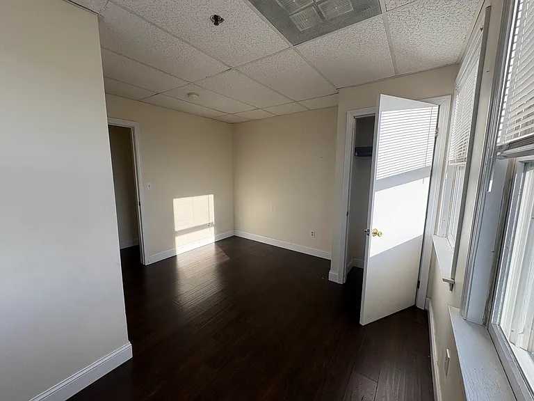 202 Rantoul St #12 — Photo 8