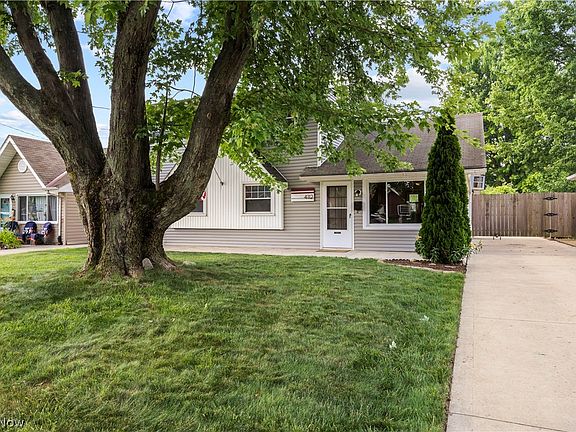 2nd image of 4112 Brockley Ave