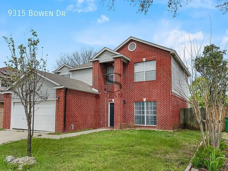 9315 Bowen Dr — Photo 1