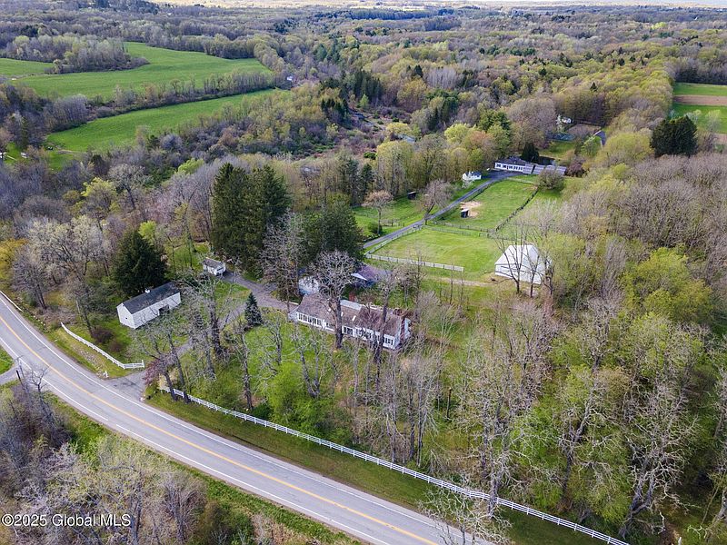 2nd image of 938 Charlton Road