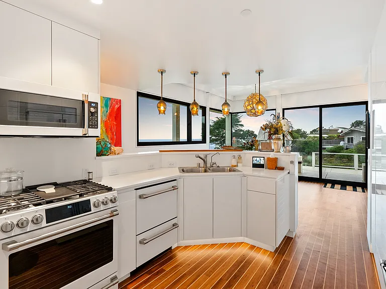 3086 Studio Dr — Photo 4