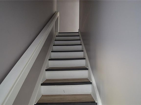 4th image of 424 N Walcott St Unit B
