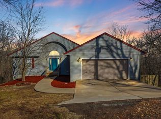 7 Tamara Ln, Bella Vista, AR 72715