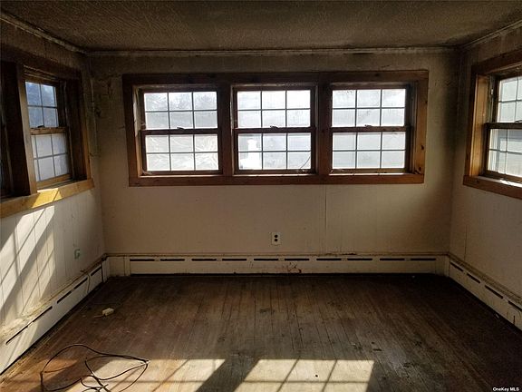 5th image of 358 Livingston Ave