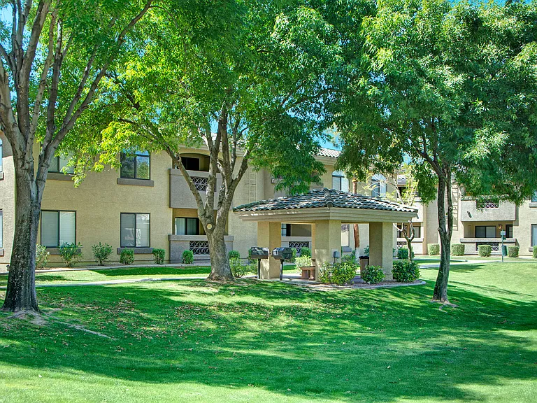 Reserve at Arrowhead — Photo 28