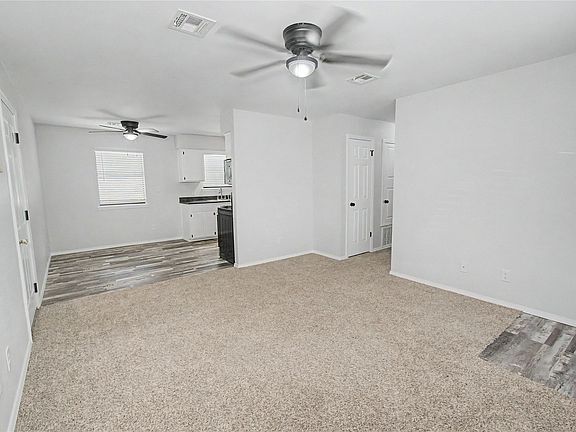 4th image of 125 Zenith St