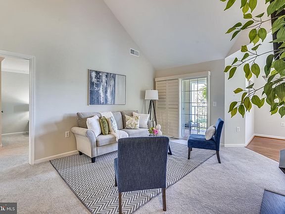 5th image of 100 Watkins Pond Blvd APT 405