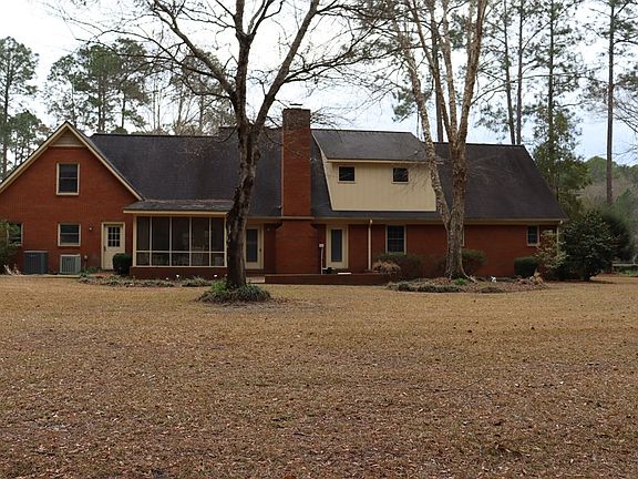 5th image of 1211 Saint Andrews Dr