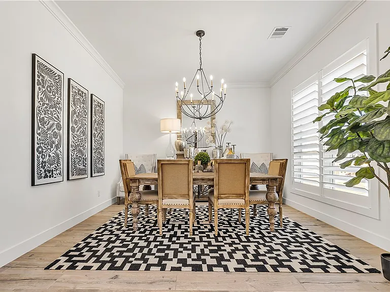 2033 Pebble Bend Dr — Photo 10
