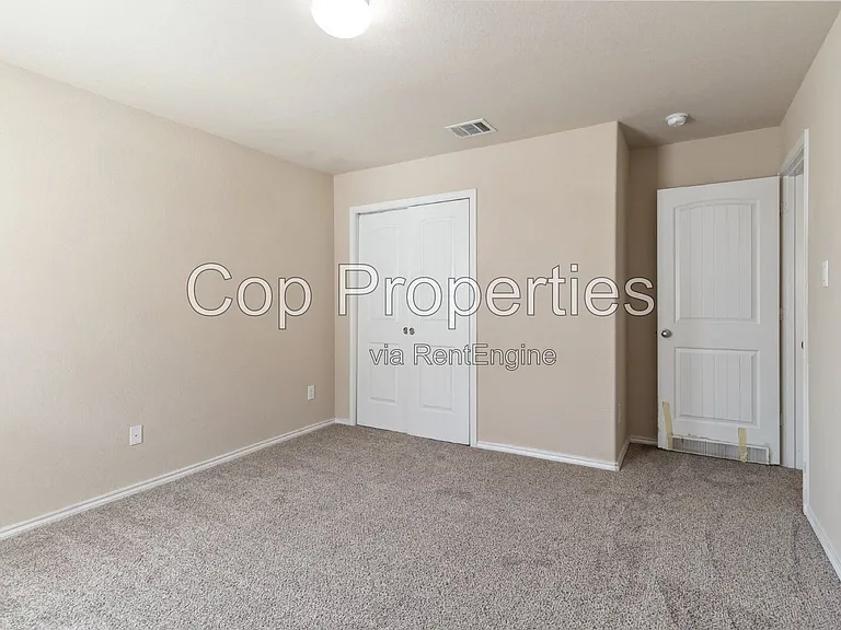 8430 Terlingua Cv — Photo 30