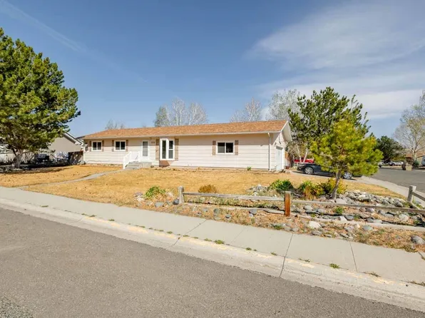 719 Canyon View Ave, Cody, WY 82414