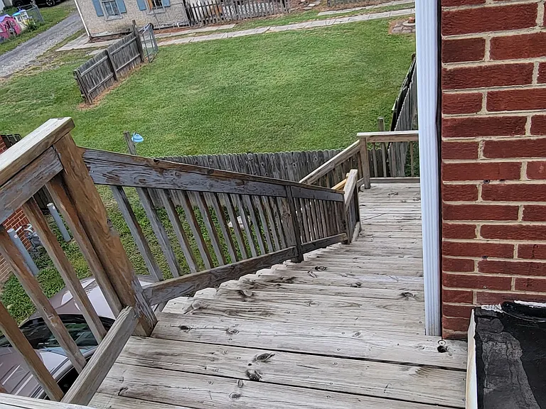 302 E Prospect St — Photo 30