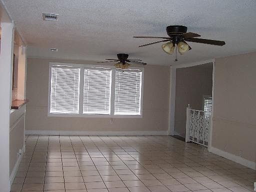 5th image of 2923 S Presa St #2