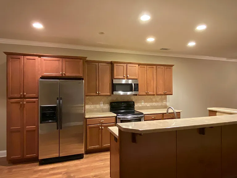 1071 Bedford Trl — Photo 5