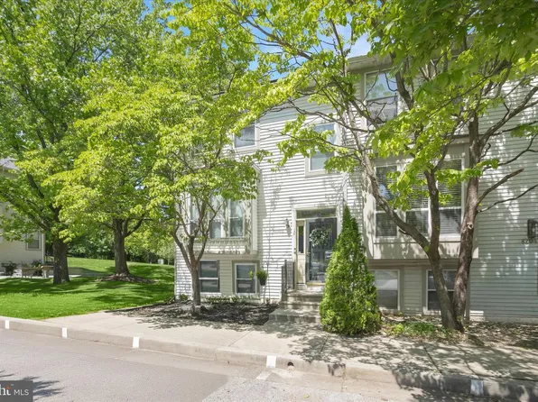 8206 Tall Trees Ct, Ellicott City, MD 21043