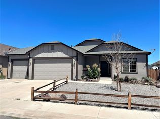 1060 Aster Ln, Fernley, NV
