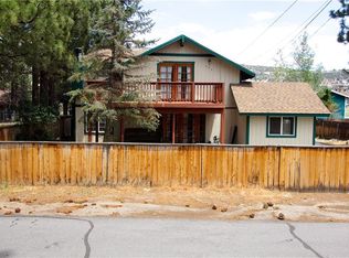 745 E Meadow Ln, Big Bear City, CA 92314