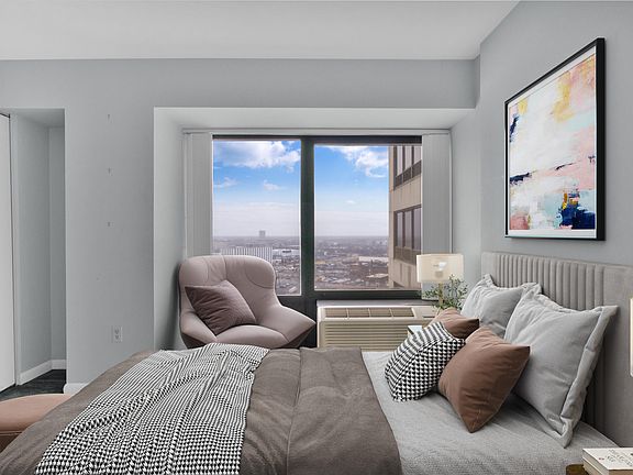 5th image of 1001 W Jefferson Ave #300/21I
