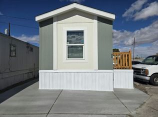 2537 Las Vegas Blvd N TRAILER 90, North Las Vegas, NV 89030