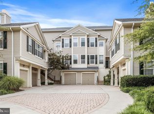 11402H Gate Hill Pl APT 56, Reston, VA 20194
