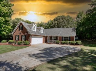 234 Knob Hill Dr, Locust Grove, GA 30248