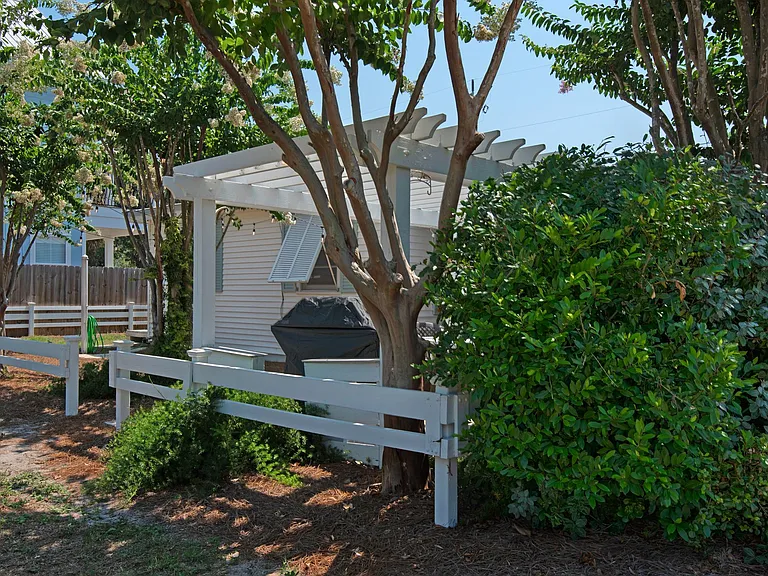 82 Cobia St — Photo 31