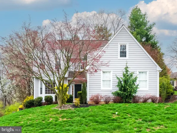 415 Monteray Ln, West Chester, PA 19380