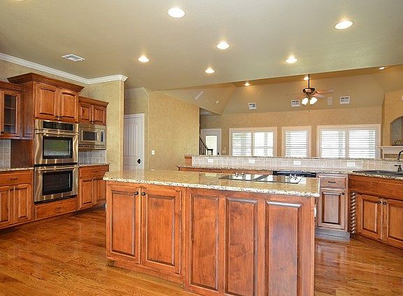 Granite and Alderwood...look wonderful!