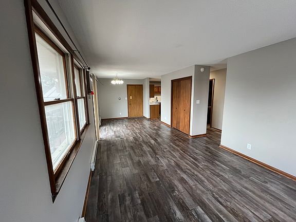 3rd image of 307 NE 2nd Ave #3E