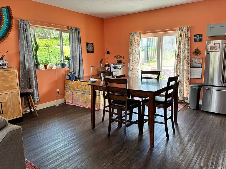 2750 Terrace Dr #1/2 — Photo 5