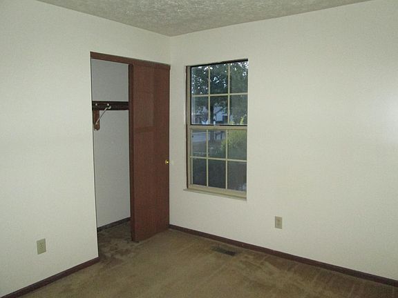4th image of 3545 Chesapeake Dr