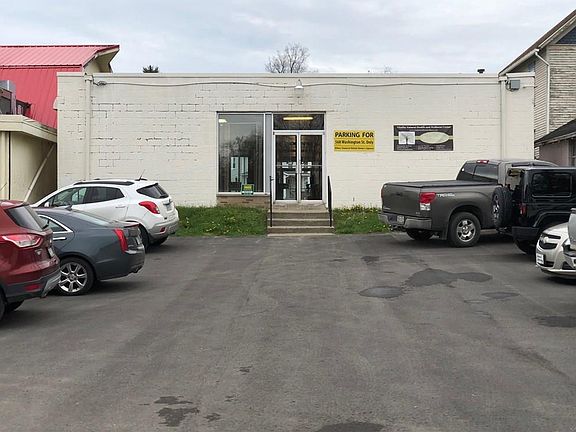 2nd image of 568 Washington St