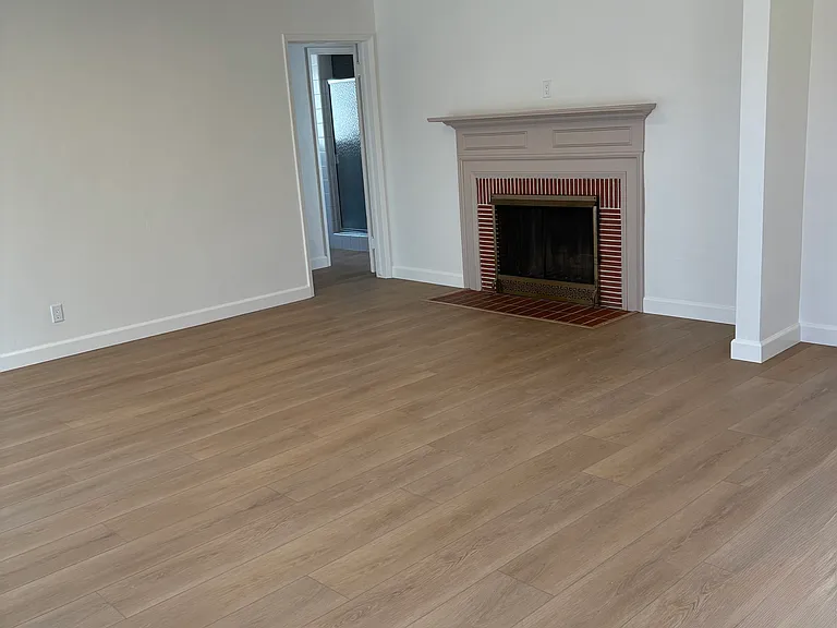 1825 W 149th St — Photo 1