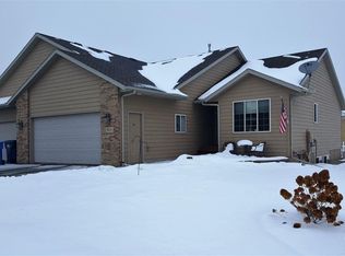 500 W Shady Hill St, Sioux Falls, SD 57108