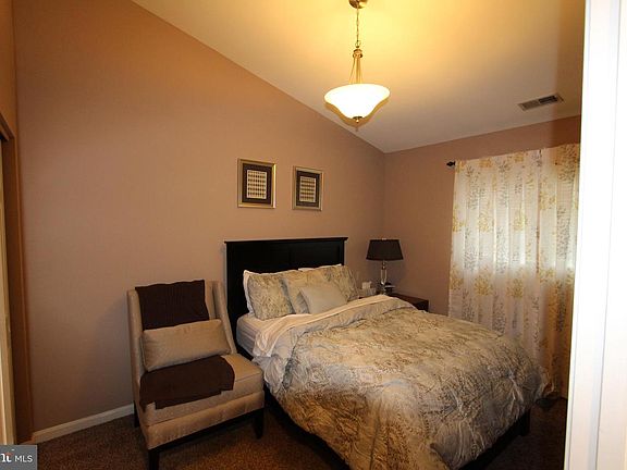 5th image of 5145 Columbia Rd #831