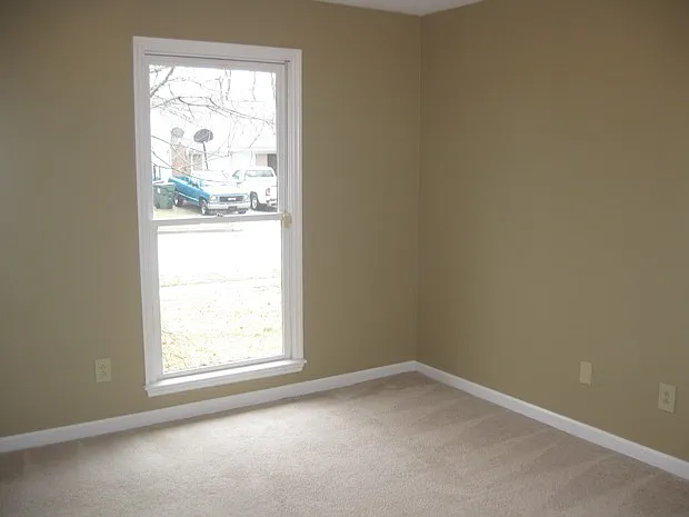 1664 Crossen Way — Photo 7