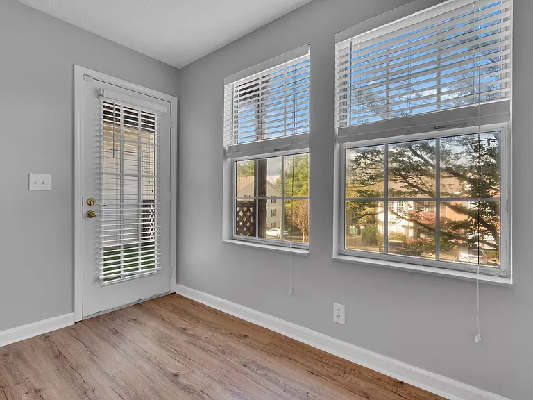 151 N Timber Dr — Photo 19