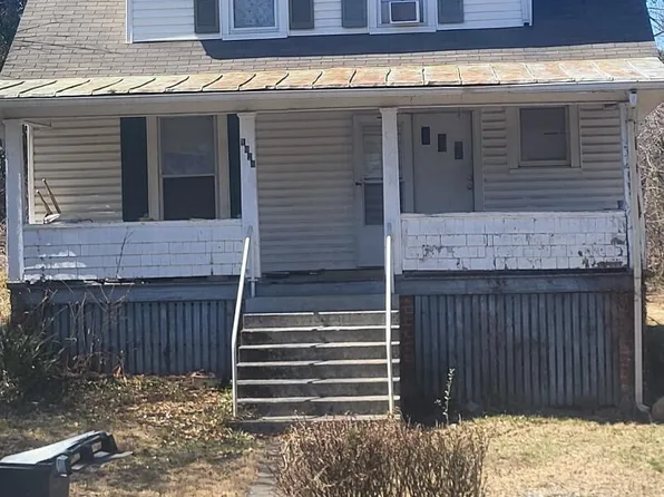 1020 35th St NW, Roanoke, VA 24017