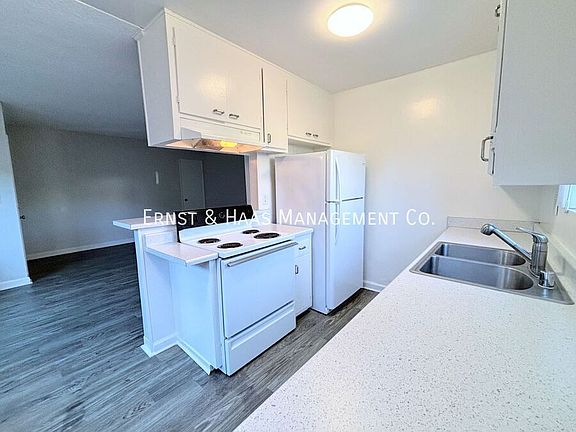 5th image of 3211 E Wilton St APT 2