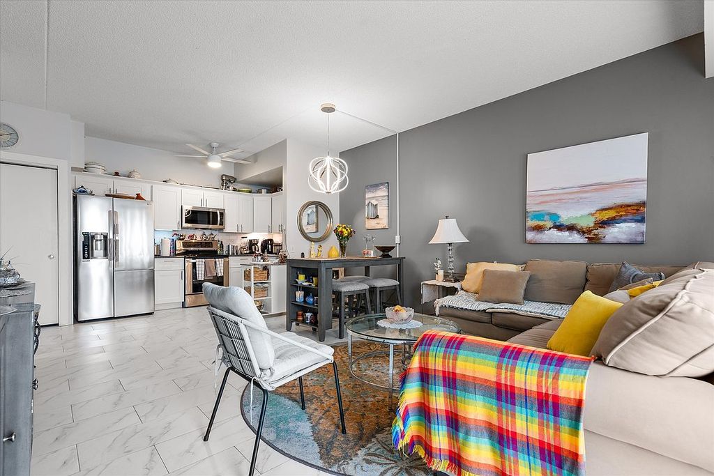 Apartment in New York, The Dunes, Queens - View 4
