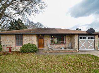 2907 Deer Rd, Brenham, TX 77833