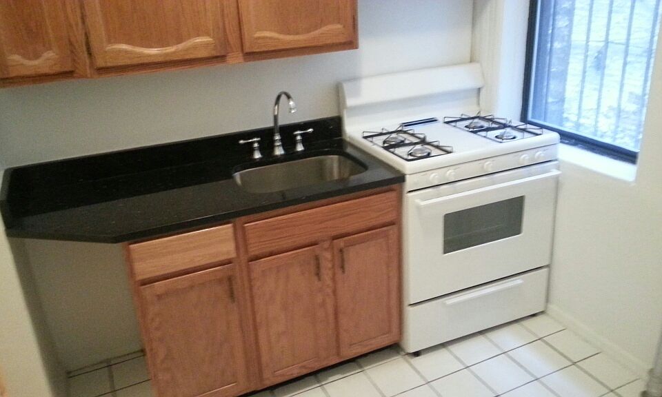 1st image of 252 12th St APT 5A