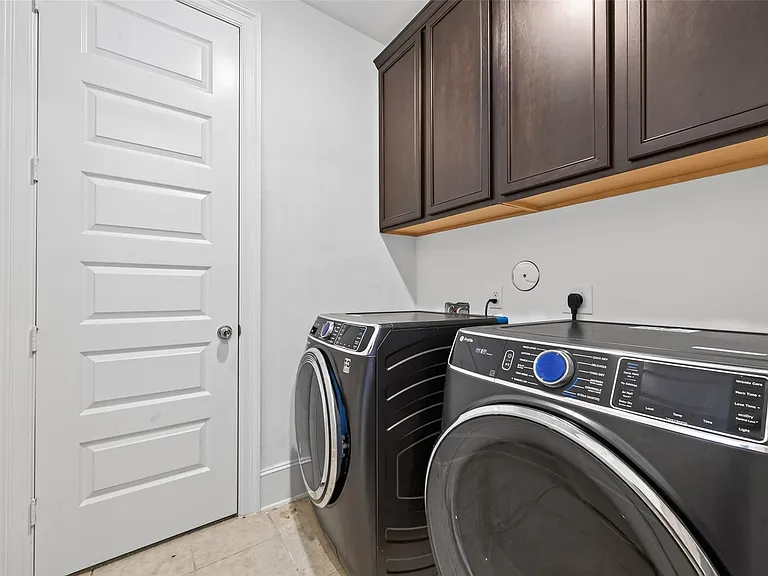 32931 Franklin Brooks Dr — Photo 40