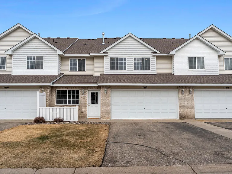 17412 Gettysburg Way — Photo 3