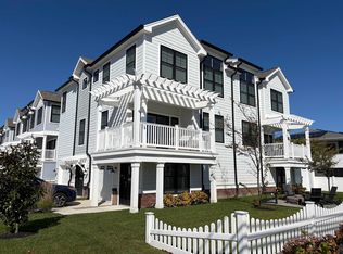 127 E Richmond Ave, Wildwood Crest, NJ 08260