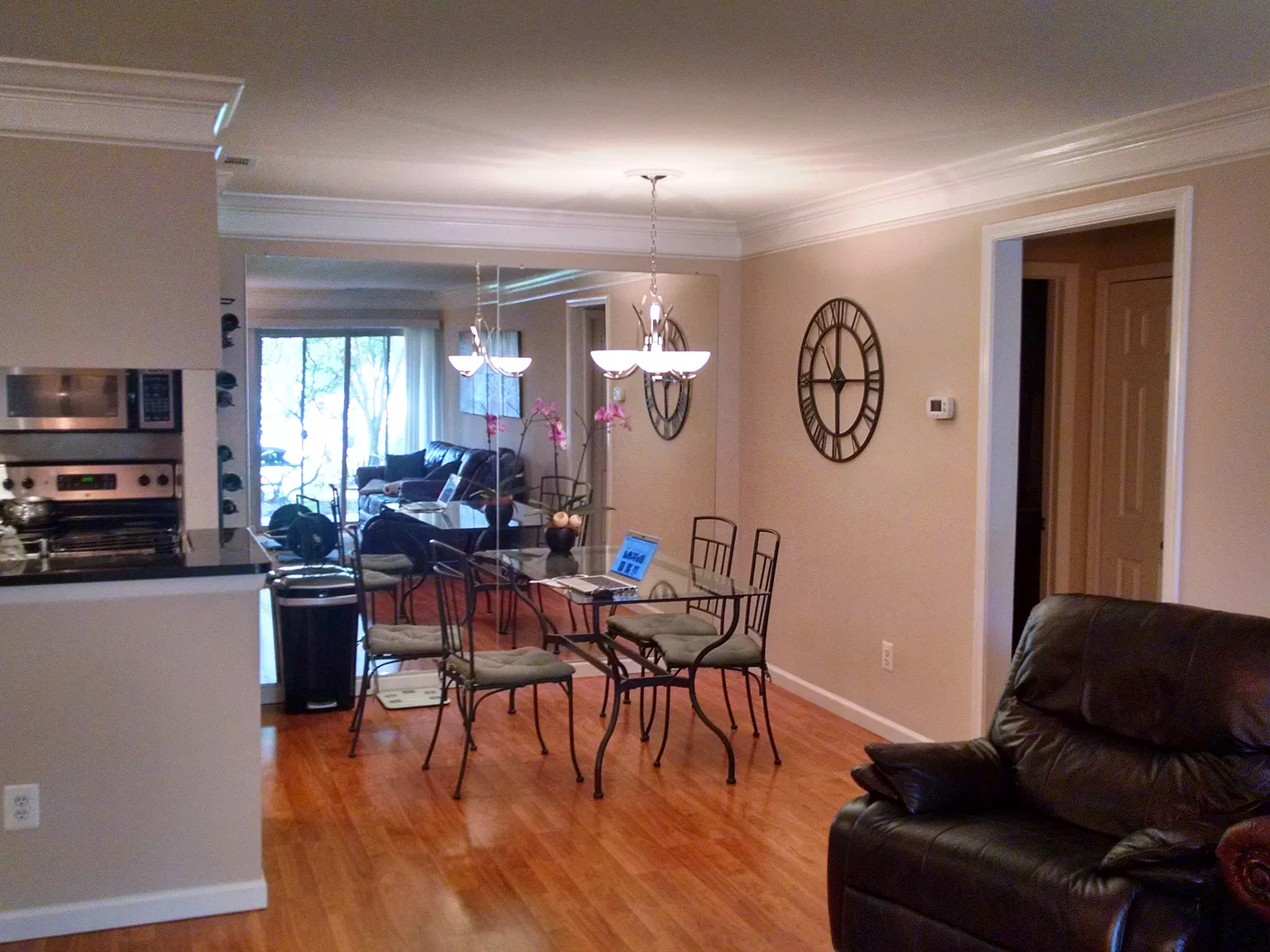 1781 Jonathan Way — Photo 2