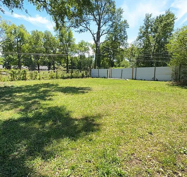 3179 Jackson Ave — Photo 10