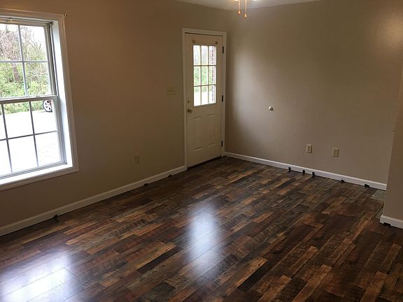 New floor installed on one of our units. Shown for size and room dimensions. Actual floor style may vary for townhouse available.