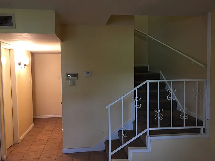 2 bed, 1.5 bath, 1444 sqft, $1,250 — Photo 3